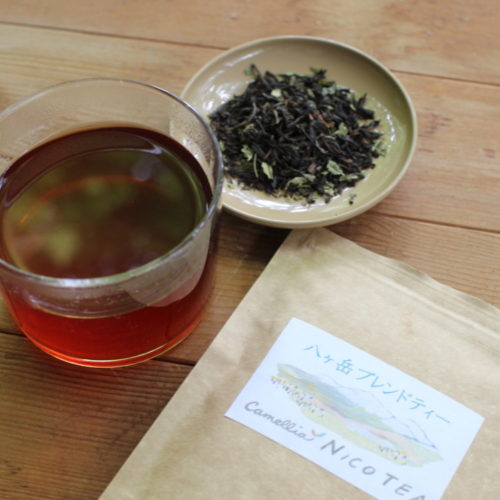 カメリアニコティー